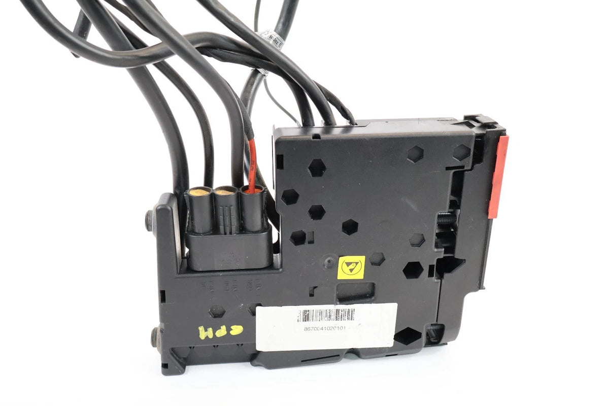 2010-2016 MERCEDES W212 E350 E550 BATTERY POSITIVE TERMINAL FUSE BOX OEM