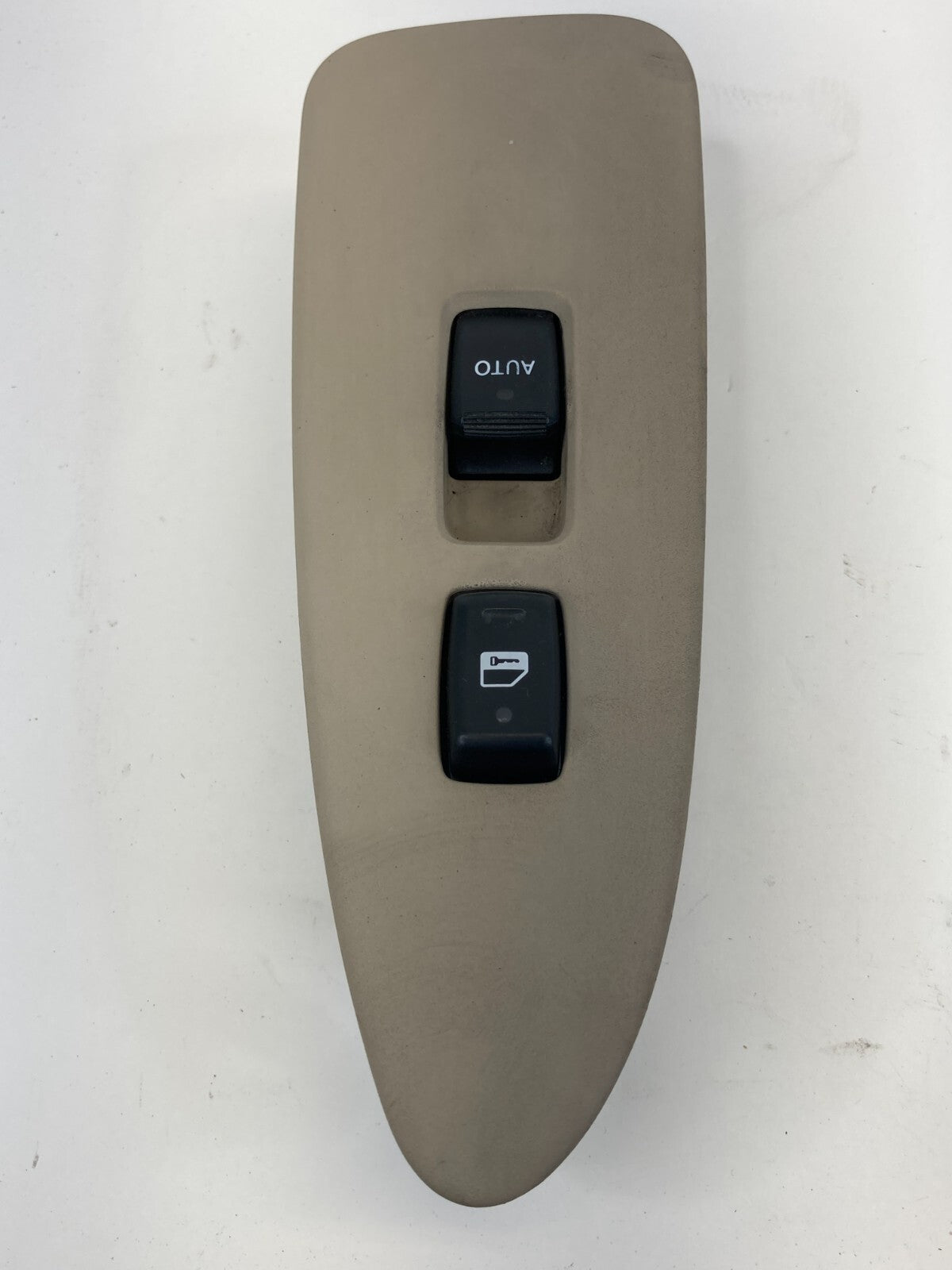 02 03 Lexus ES300 Front Right Passenger Door Window Switch & Bezel 84030-33020