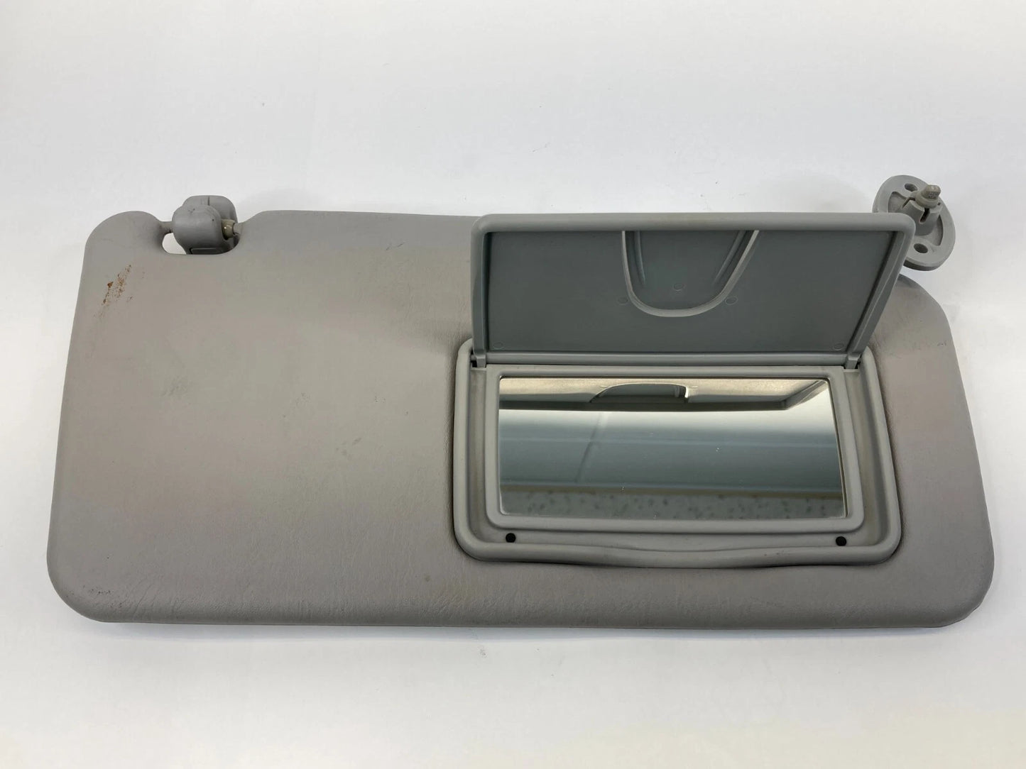 2007-2013 SUZUKI SX4 ROOF RIGHT PASSENGER SIDE SUNVISOR SUN VISOR SHADE OEM
