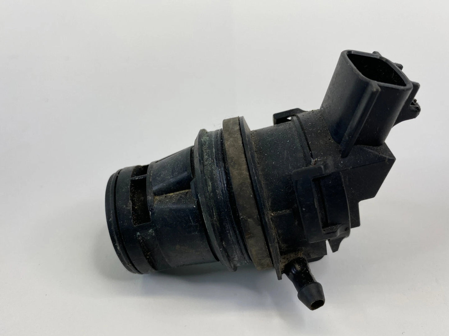 2004-2009 MAZDA MAZDA 3 WINDSHIELD WASHER FLUID MOTOR PUMP 860310-2451 OEM