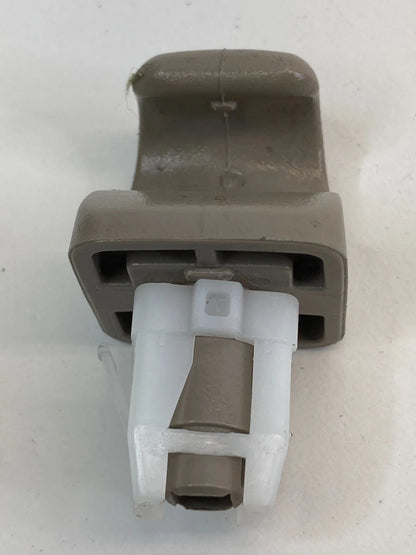 2003-2008 TOYOTA COROLLA FRONT SUNVISOR SUN VISOR SHADE CLIP HOLDER OEM