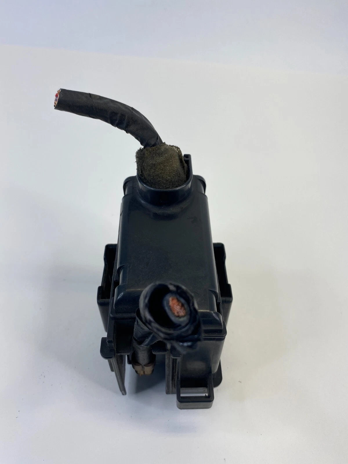 2005 HONDA PILOT 3.5L 6 CYLINDER 24V ENGINE COMPARTMENT SMALL FUSE BOX OEM