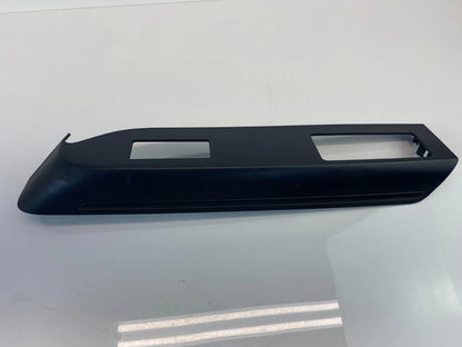 2007-2010 JEEP PATRIOT FRONT RIGHT PASSENGER SIDE DOOR WINDOW SWITCH BEZEL TRIM