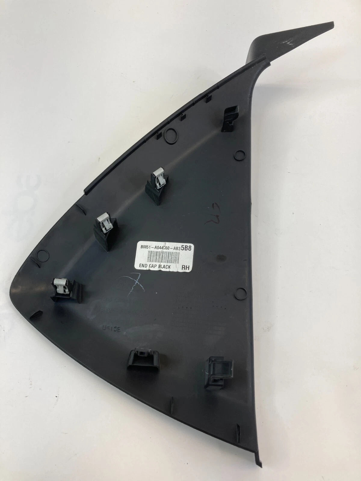 12-18 FORD FOCUS FRONT RIGHT SIDE DASH END CAP COVER BEZEL TRIM BM51-A044C60 OEM