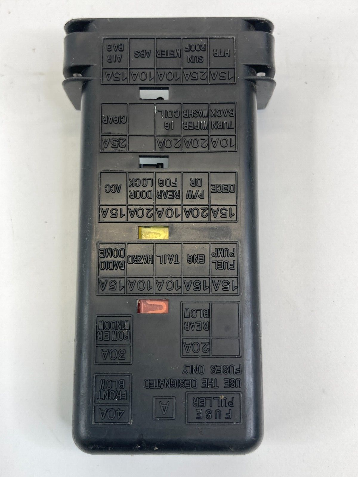 1999-2006 Suzuki Grand Vitara Passenger Compartment Fuse Box Relay Cover OEM