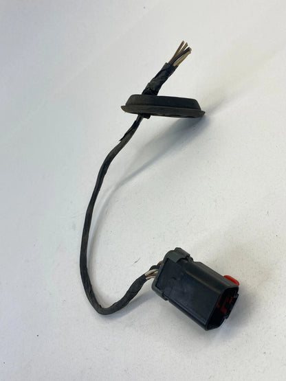 2003 DODGE GRAND CARAVAN RIGHT TAILLIGHT WIRE WIRING HARNESS CONNECTOR 7035-2356