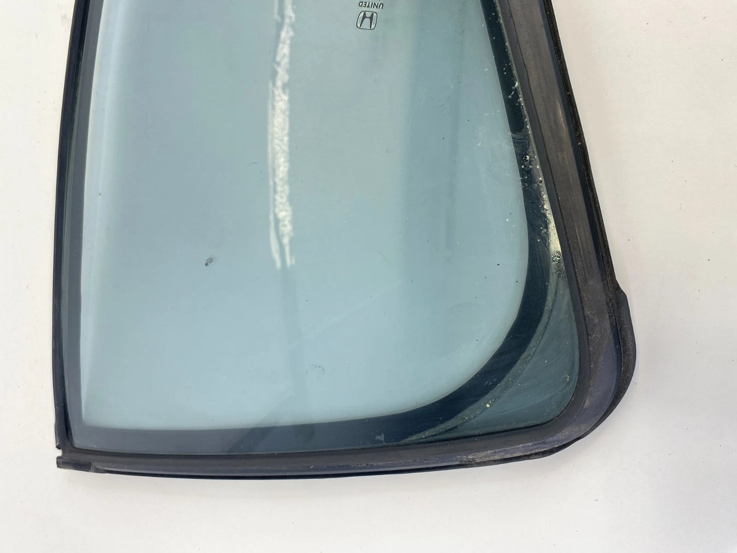 2008-2012 Honda Accord SEDAN Rear Right Door Quarter Vent Window Glass 73441-TA5