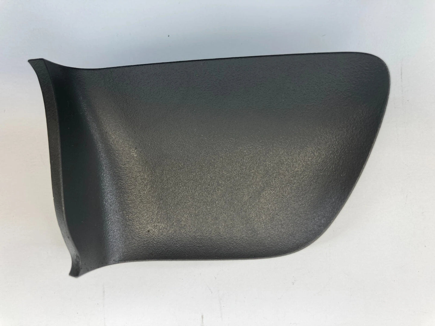 2002-2006 TOYOTA CAMRY REAR LEFT INNER DOOR PLUG SCREW COVER TRIM OEM