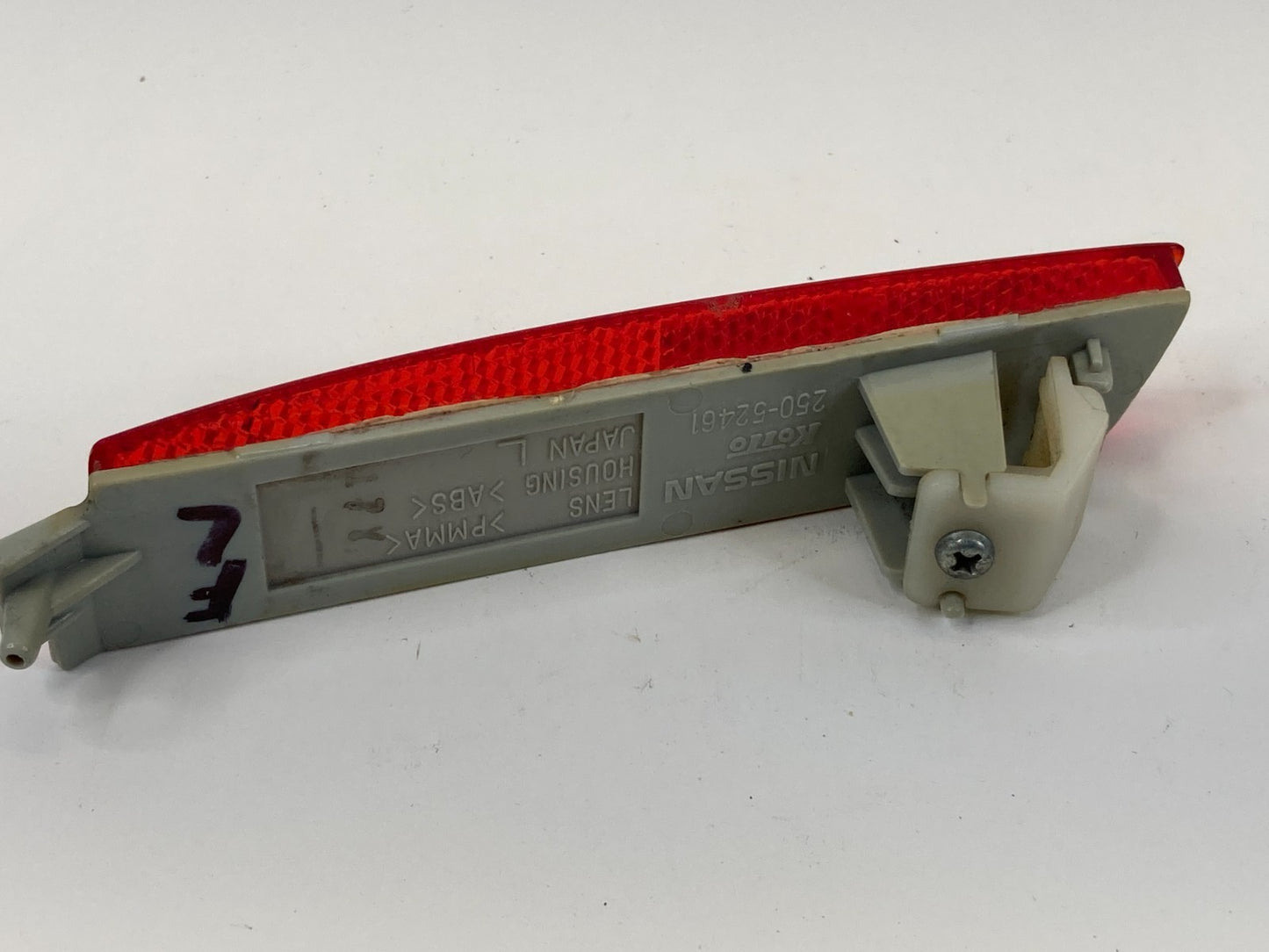 09-14 Nissan Murano Rear Bumper Left Side Outer Side Reflector Lamp 250-52461