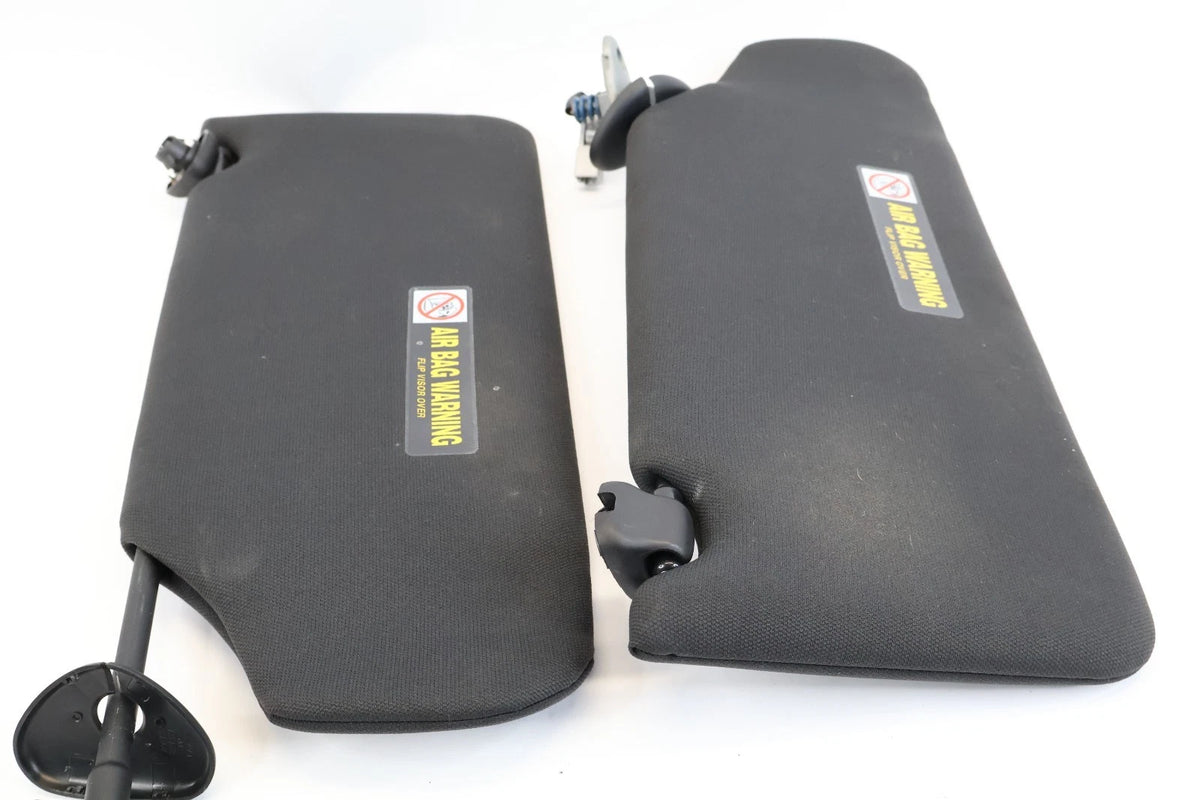 2004-2008 ACURA TL DRIVER & PASSENGER SUNVISOR SUN VISOR SET RIGHT & LEFT LIGHTS