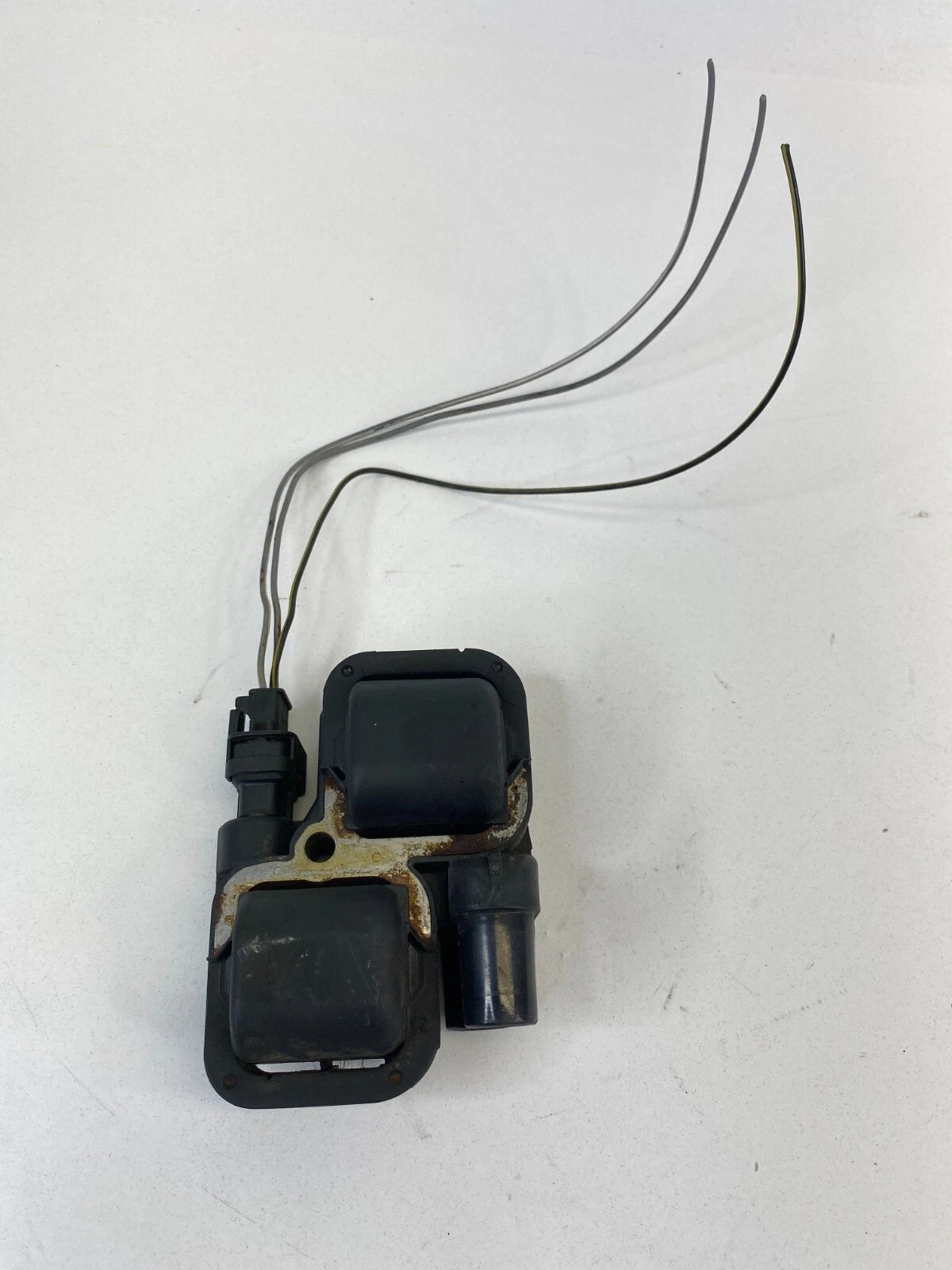 1999-2003 MERCEDES-BENZ CLK430 4.3L ENGINE IGNITION COIL INGITER A0001587803 OEM