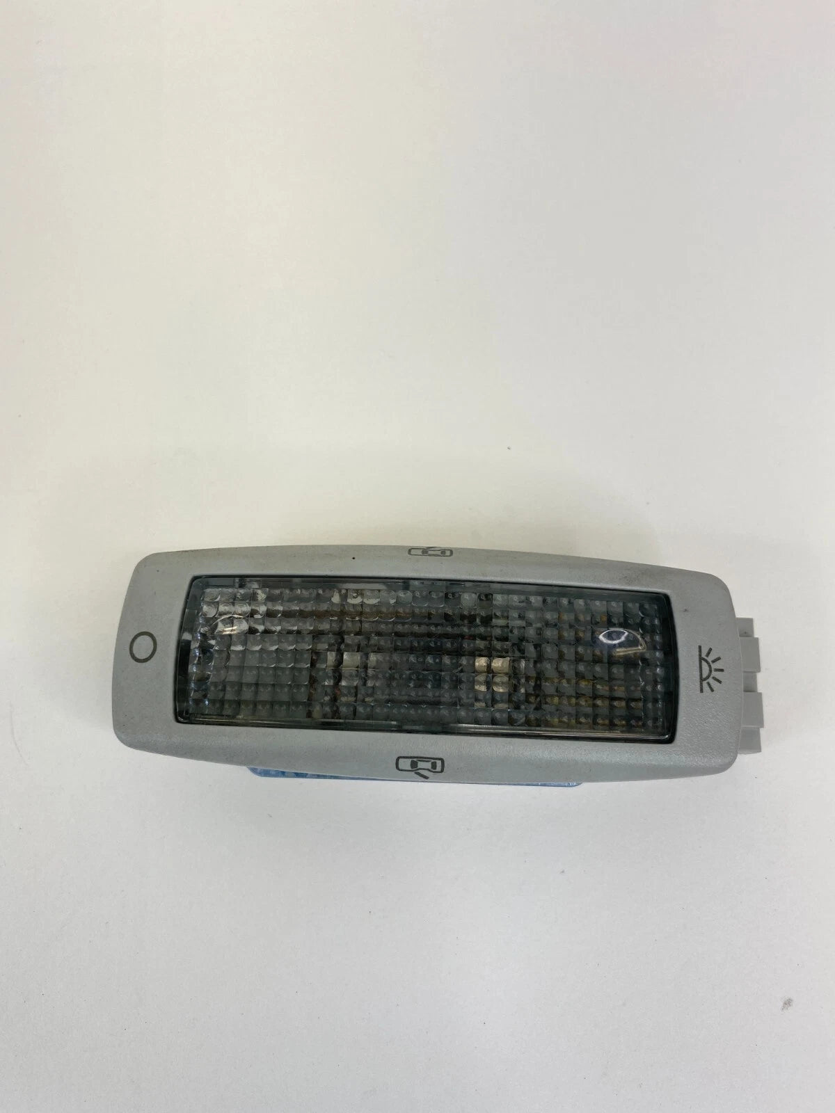 98-05 VOLKSWAGEN PASSAT INTERIOR REAR RIGHT DOME MAP LIGHT LAMP 3B0947291 OEM