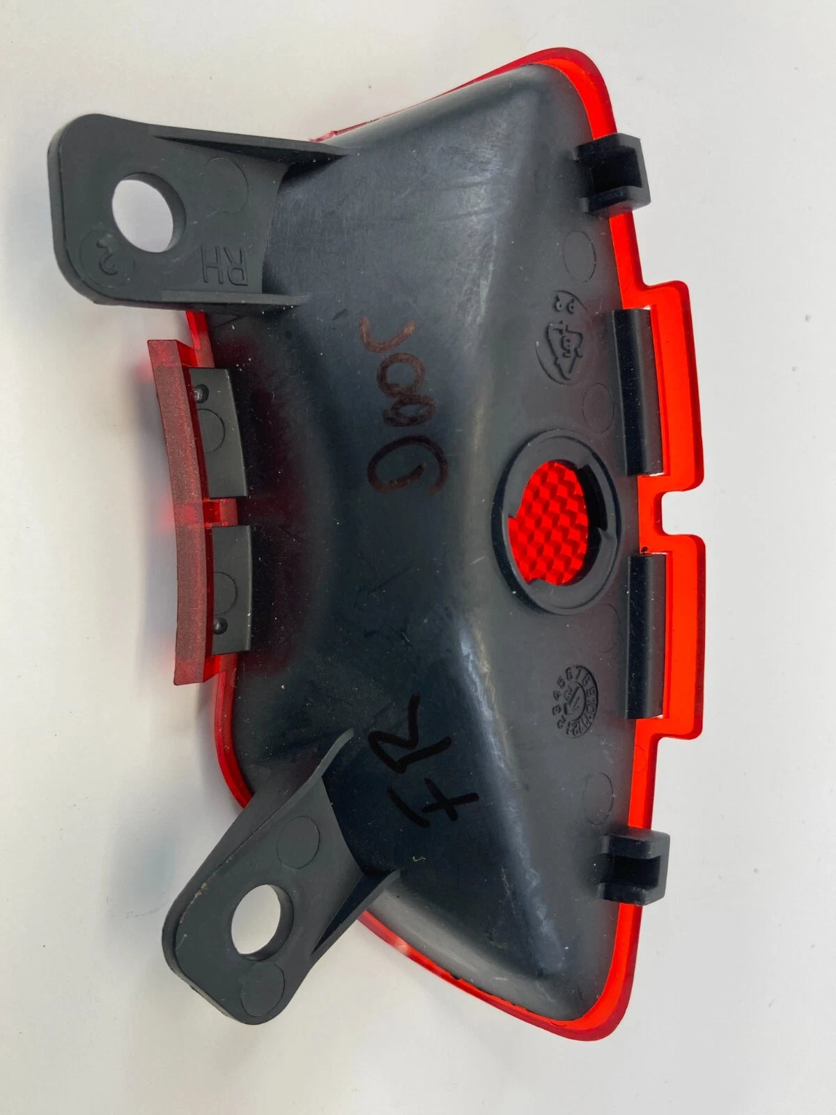 2011-2016 KIA OPTIMA FRONT RIGHT DOOR LOWER INTERIOR REFLECTOR LIGHT PANEL OEM