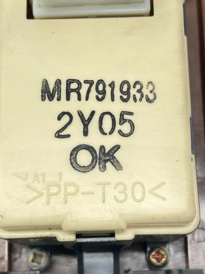 97-03 MITSUBISHI DIAMANTE REAR LEFT WINDOW CONTROL SWITCH BUTTON MR791933 OEM