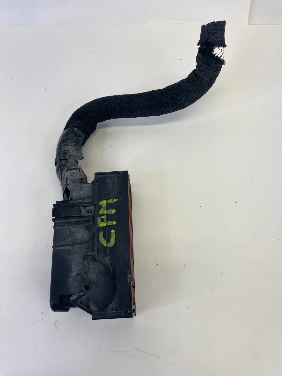 2010-2013 DODGE JOURNEY 3.5L AT FWD ABS ANTI LOCK BRAKE PUMP CONNECTOR PLUG OEM