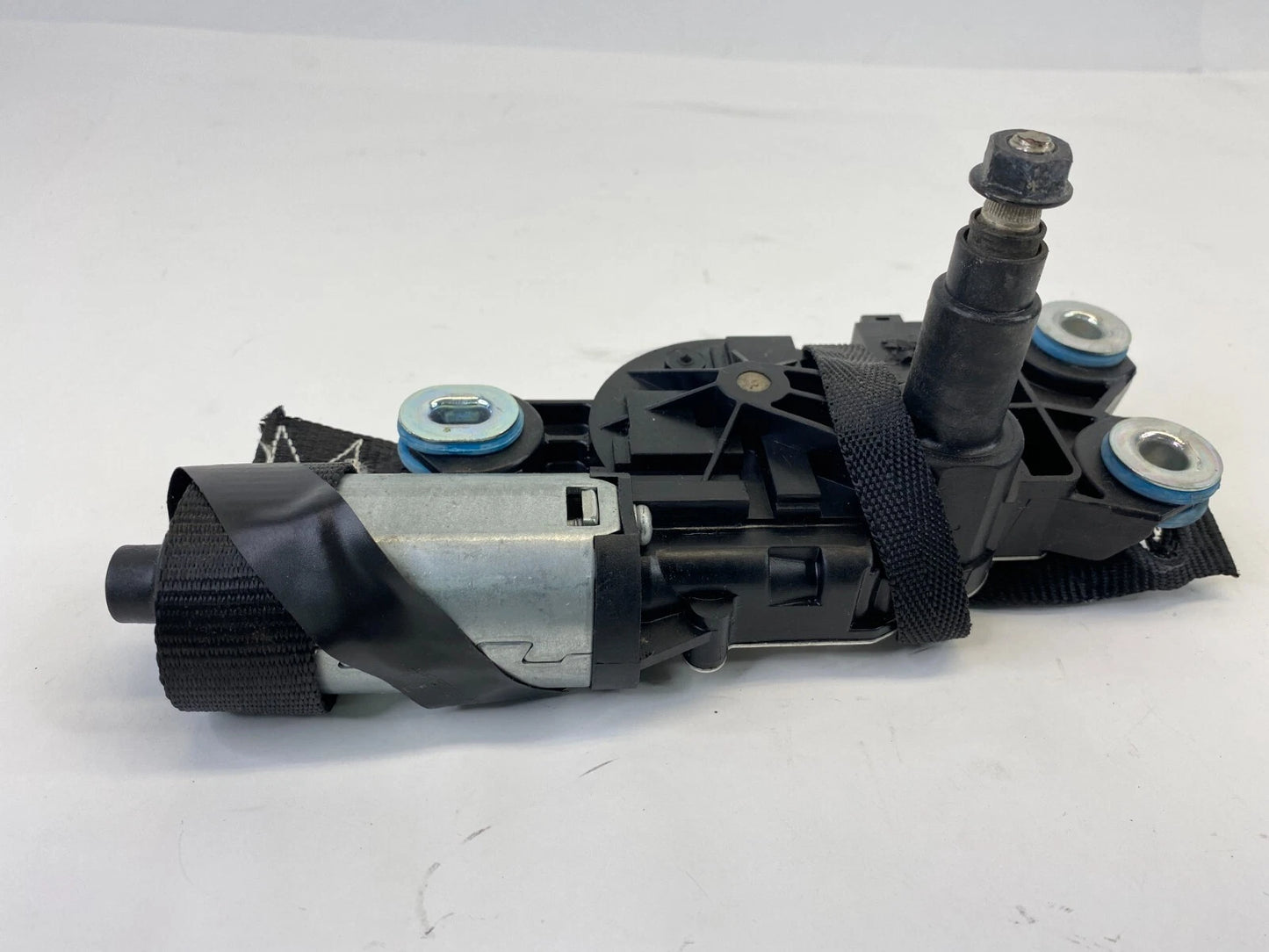 2008-2017 VOLVO XC70 XC60 REAR WINDSHIELD WIPER MOTOR ASSEMBLY 30663891 OEM