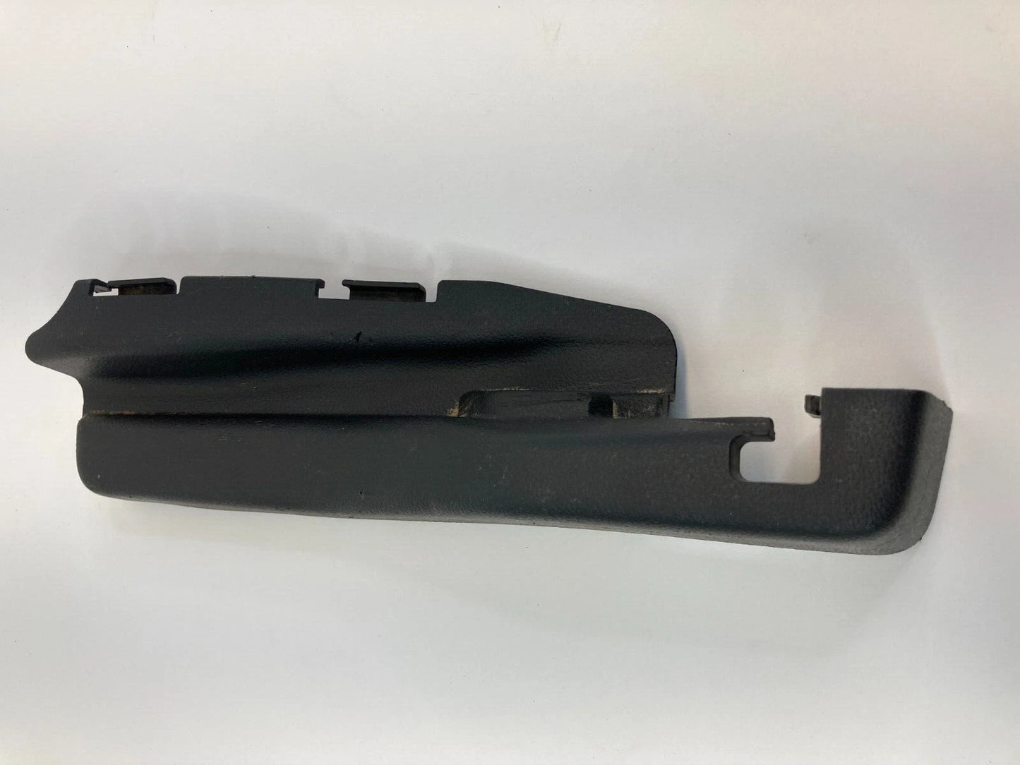 2012-2020 CHEVROLET SONIC FRONT SEAT TRACK RAIL END COVER PANEL OEM L0266703AA