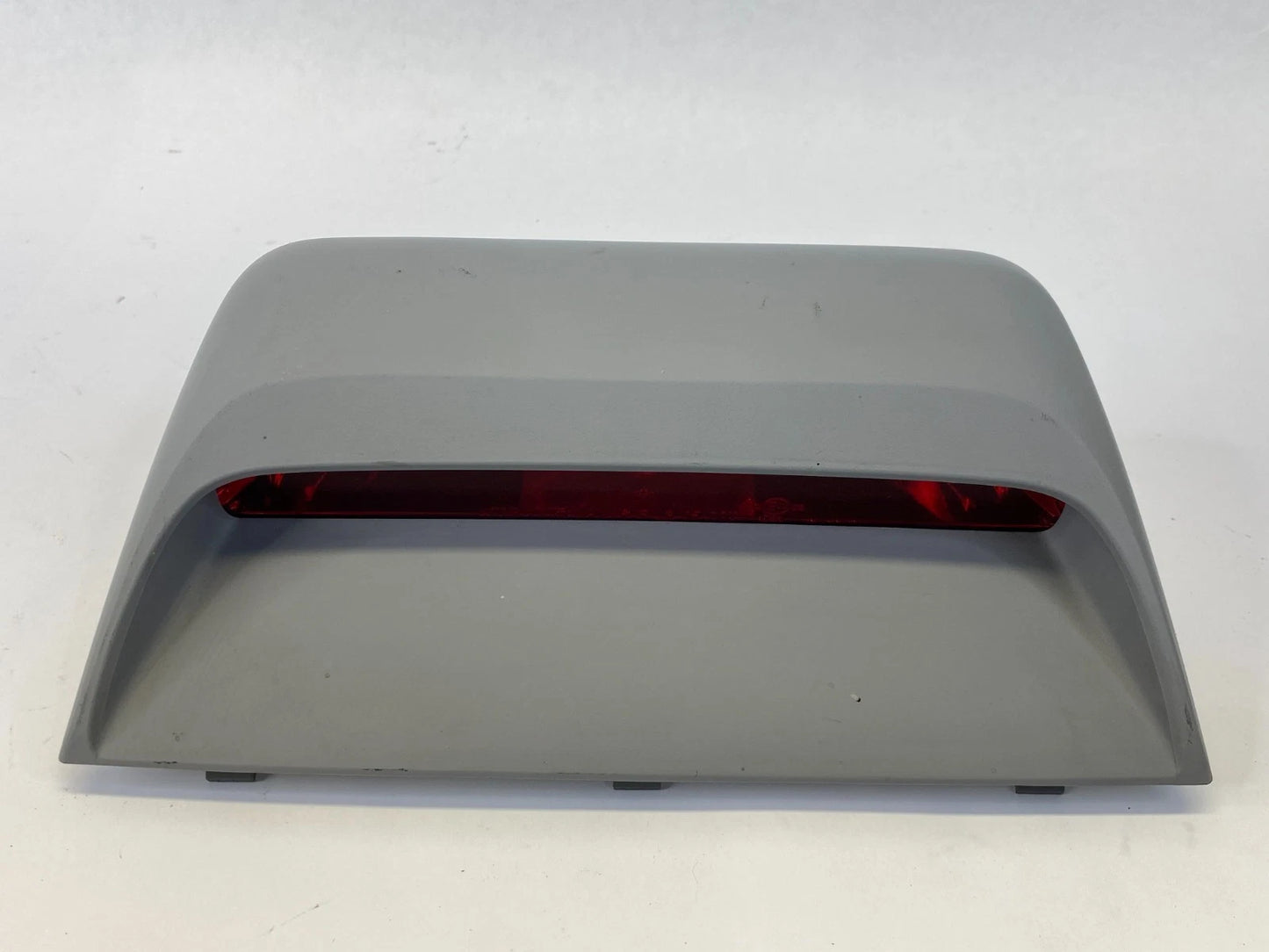 2007-2010 HYUNDAI ELANTRA SEDAN HIGH MOUNT 3RD THIRD BRAKE LIGHT STOP LAMP OEM