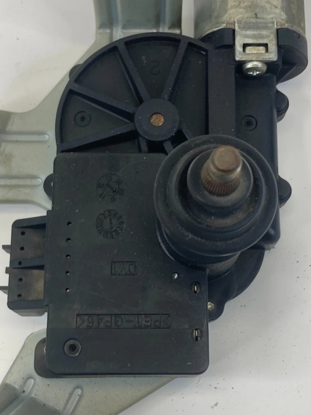 2009-2017 CHEVROLET TRAVERSE REAR LIFTGATE WINDSHIELD WIPER MOTOR 687769307