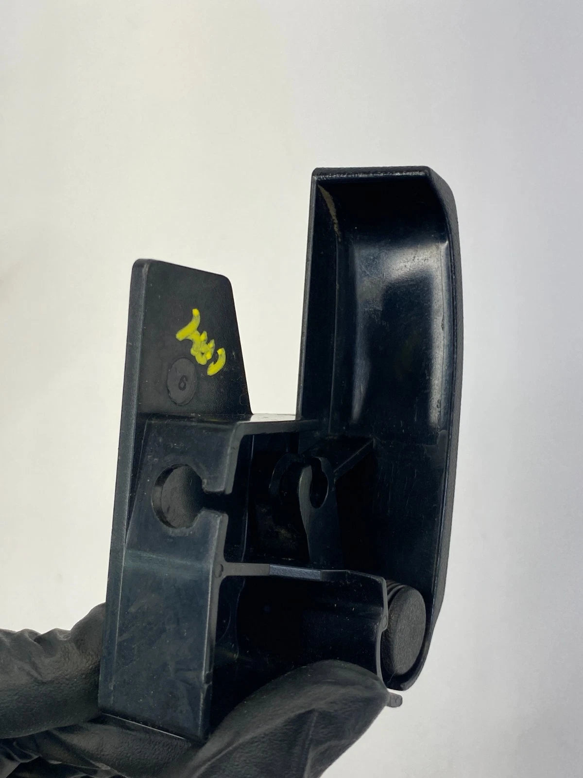 2002-2009 CHEVROLET TRAILBLAZER FRONT HOOD RELEASE PULL OPENER HANDLE LEVER OEM
