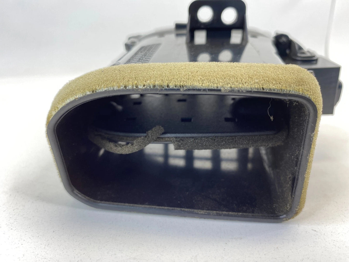 2009-2014 NISSAN CUBE RIGHT SIDE DASH AC AIR VENT DUCT GRILLE 68760-1FC0A OEM