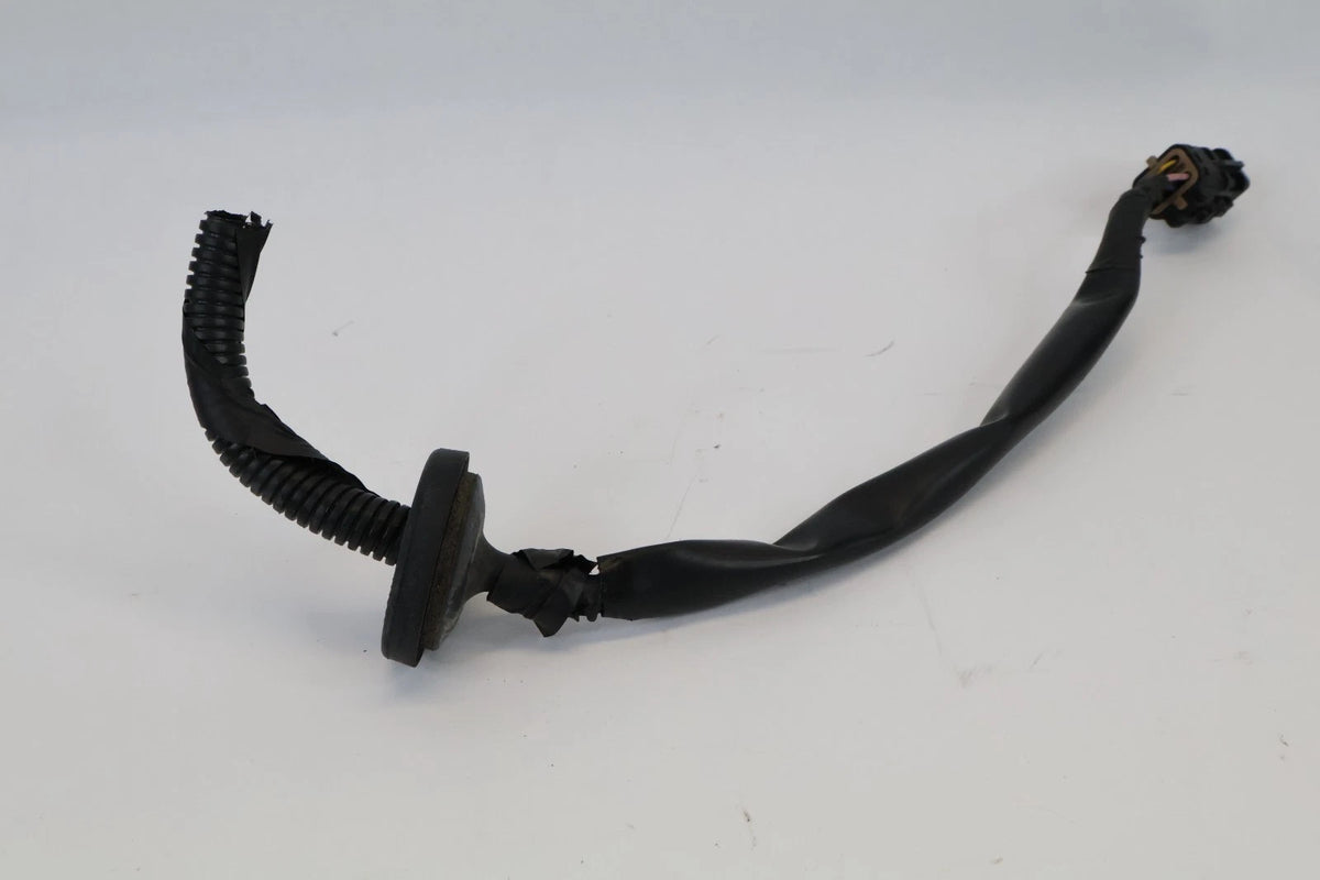 2012 2013 KIA SOUL REAR RIGHT PASSENGER TAIL LIGHT LAMP WIRE WIRING CONNECTOR