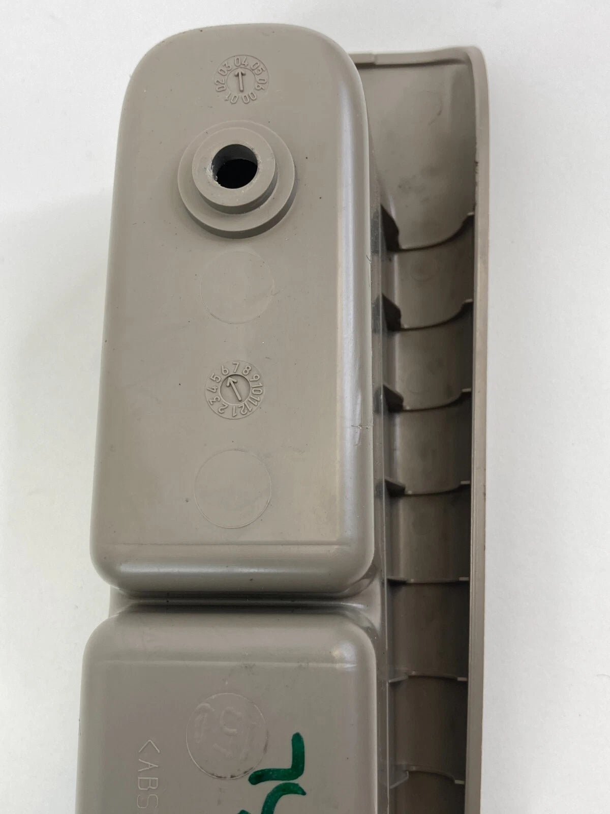 2002-2004 TOYOTA CAMRY REAR LEFT SIDE DOOR POWER WINDOW SWITCH BEZEL 74272-AA010