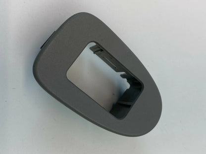 2002-2007 BUICK RENDEZVOUS FRONT RIGHT SIDE WINDOW SWITCH BEZEL TRIM COVER OEM