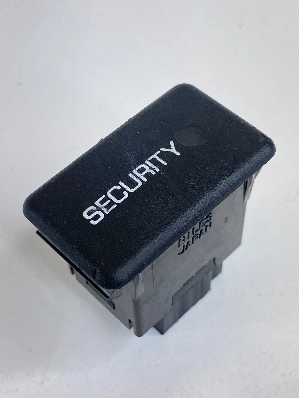 1998-2000 NISSAN ALTIMA SECURITY THEFT SWITCH BUTTON CONTROL ELECTRIC UNIT OEM