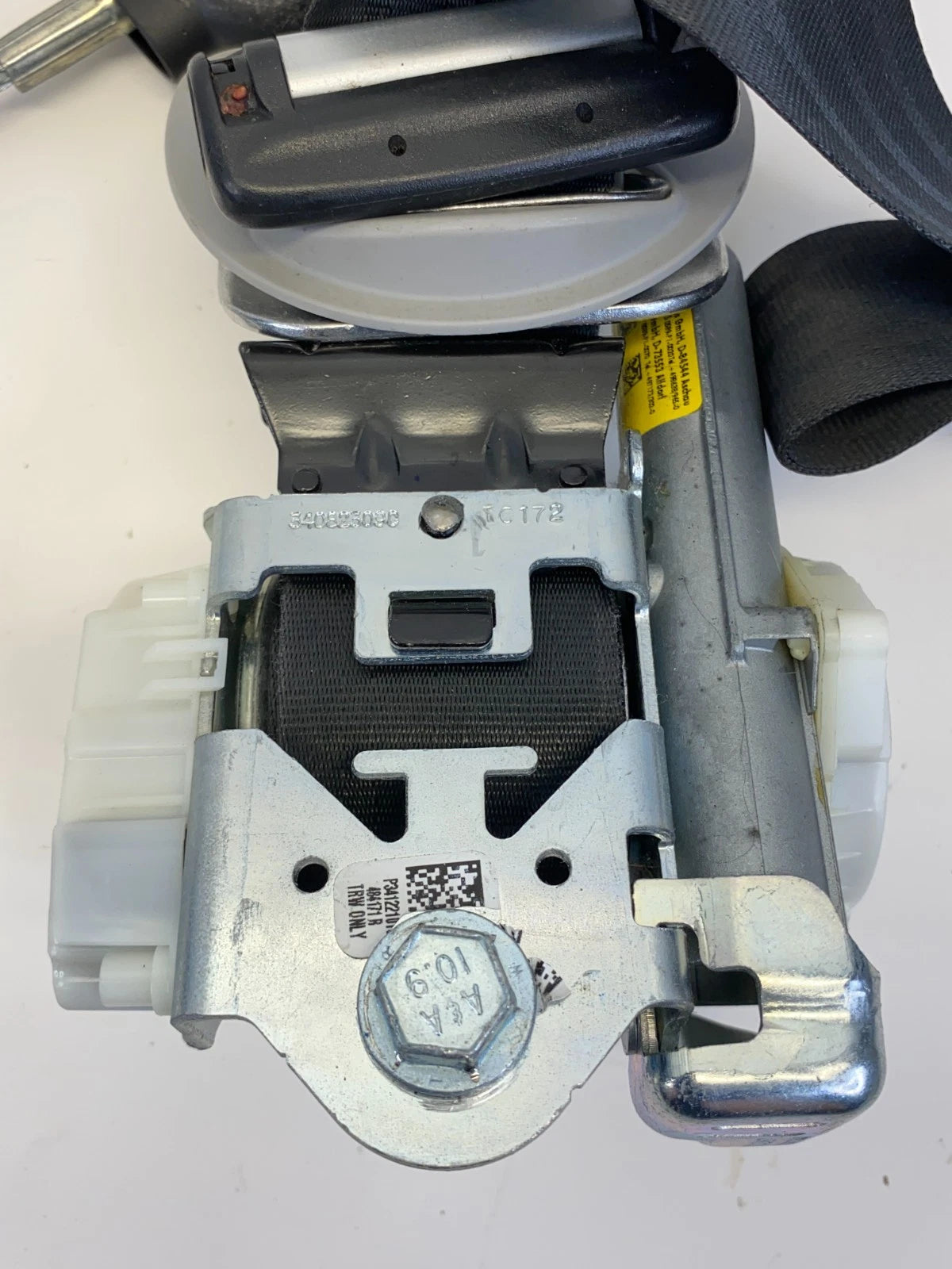 2013-2018 HYUNDAI SANTA FE SPORT FRONT PASSENGER SEAT BELT RETRACTOR OEM FACTORY