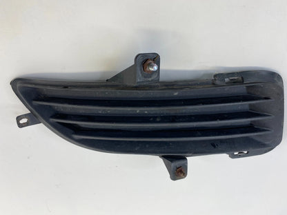2006-2008 HYUNDAI SONATA FRONT BUMPER RIGHT FOG GRILLE HOLE COVER 86513-3K000
