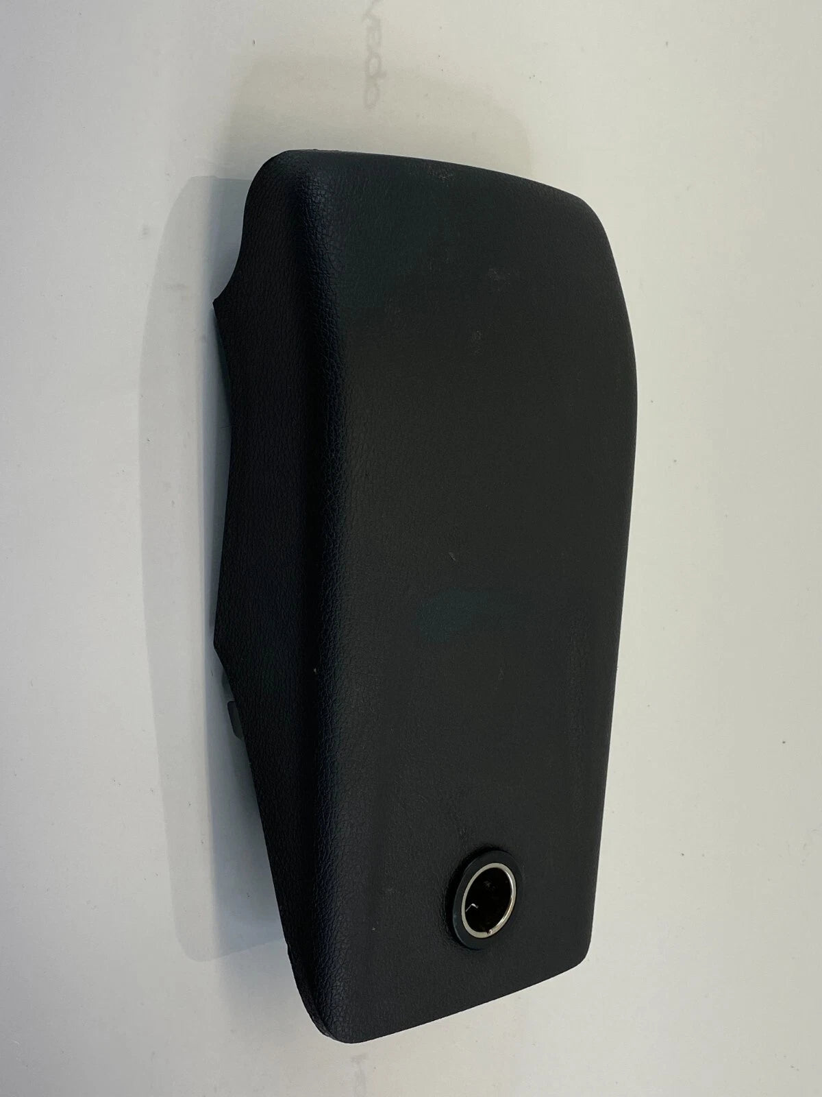 2012-2014 12-14 FORD FOCUS REAR POWER OUTLET SOCKET 12V COVER TRIM BM51-A043B63