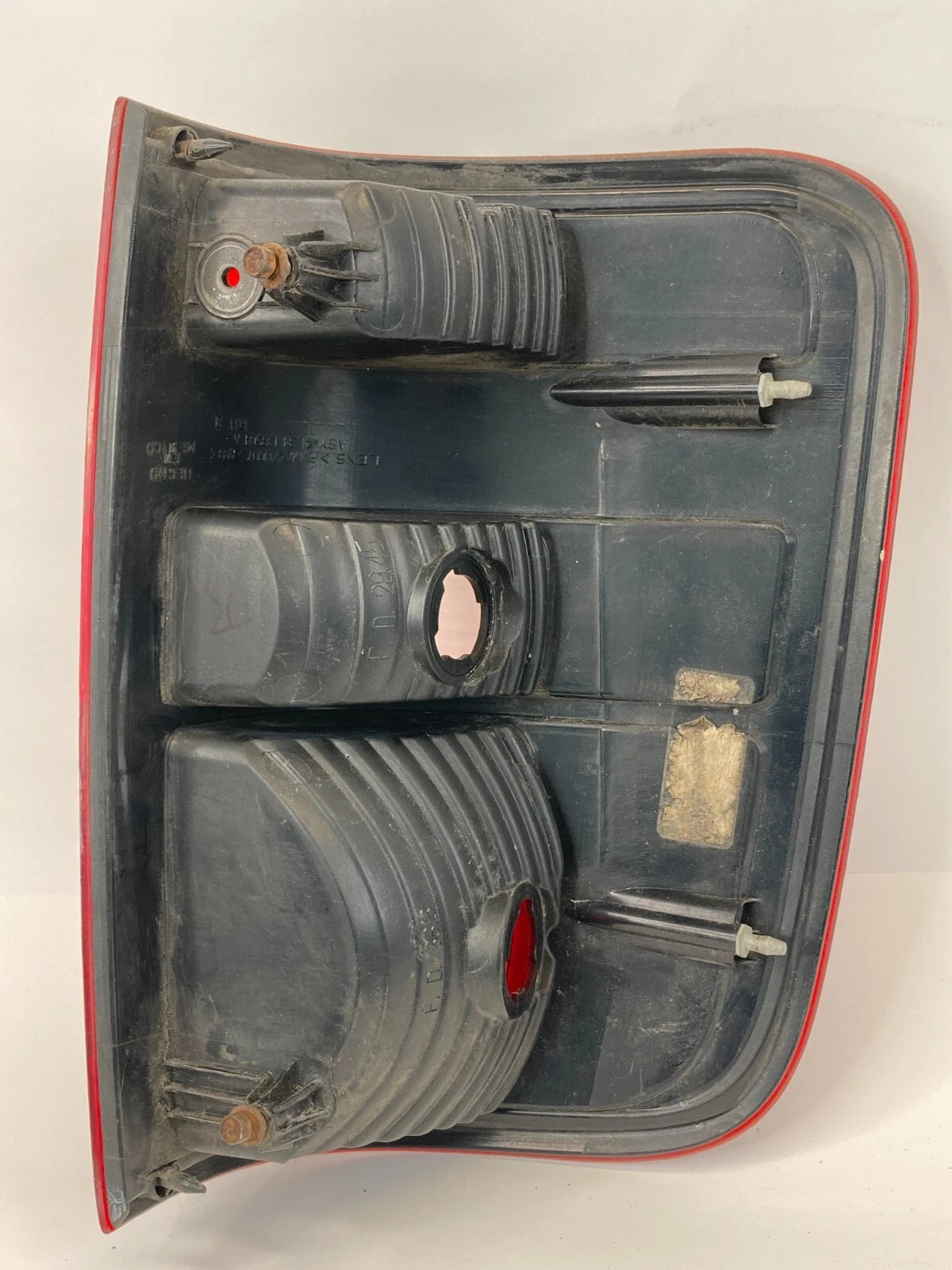 2004-2008 FORD F-150 F150 REAR RIGHT TAIL LIGHT LAMP TAILLIGHT 4L34-13B504-A OEM