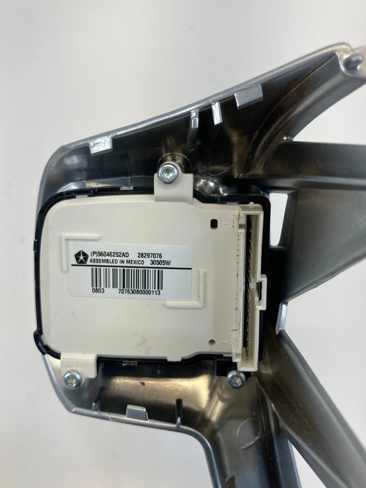 2012-2016 CHRYSLER TOWN & COUNTRY STEERING WHEEL RIGHT CRUISE CONTROL SWITCH OEM