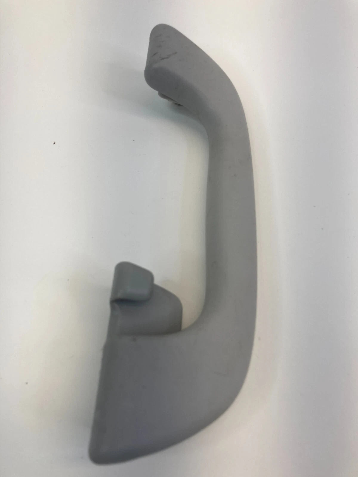 04-09 MAZDA 3 REAR LEFT DRIVER SIDE ROOF GRAB HANDLE ASSIST GRIP ASSEMBLY OEM
