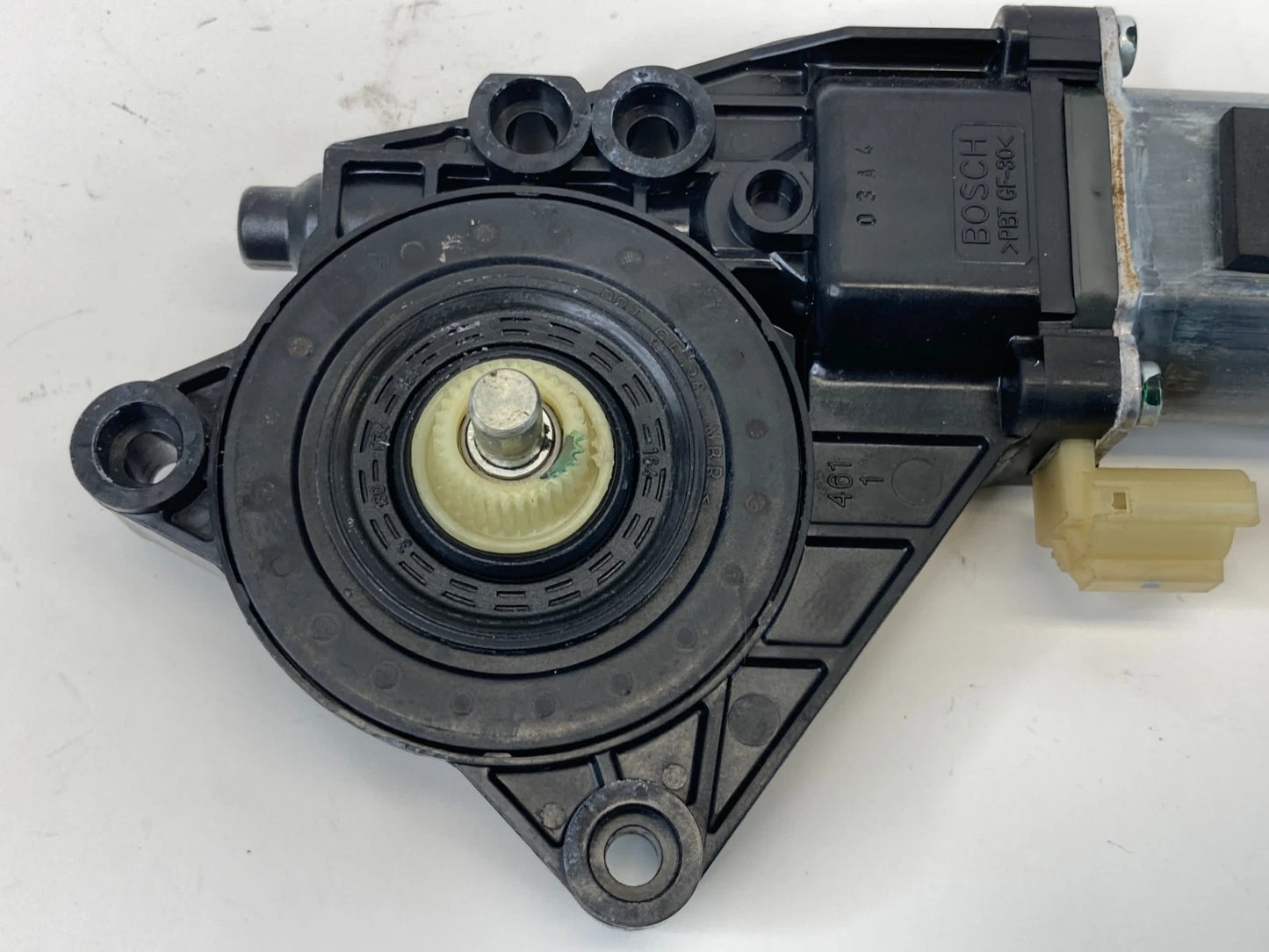11 12 13 14 15 KIA SORENTO FRONT RIGHT SIDE DOOR WINDOW MOTOR 82460-1U000 OEM