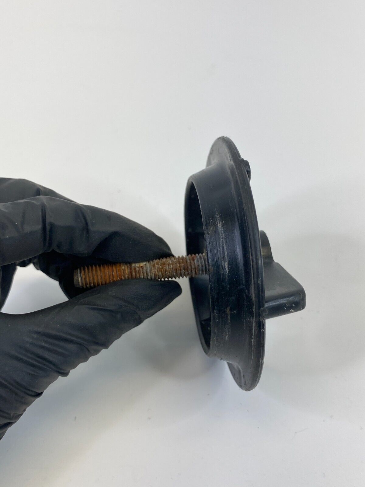 1995-2005 Hyundai Sonata Spare Tire Wheel Hold Down Retainer Bolt Clamp OEM