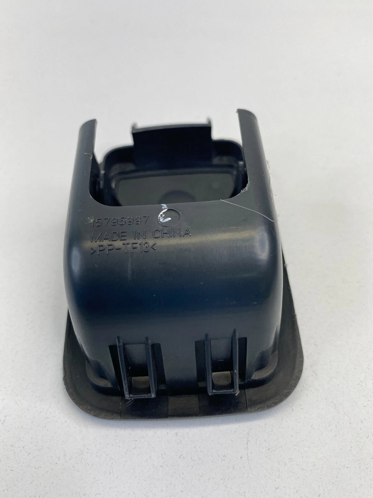 2006-2013 CHEVROLET IMPALA REAR DECK CHILD SEAT LOWER ANCHOR COVER TRIM 15795997