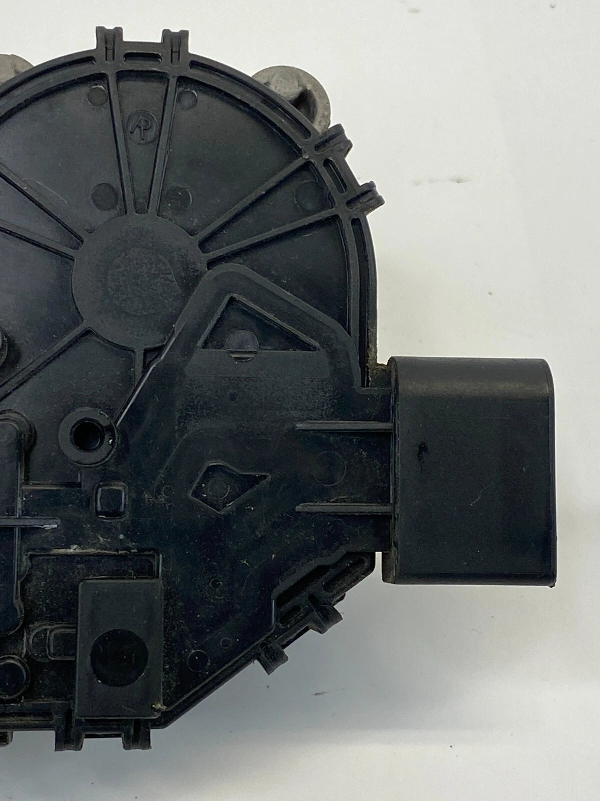 2009-2020 DODGE JOURNEY FRONT WINDSHIELD WIPER MOTOR ASSEMBLY OEM 0390241619
