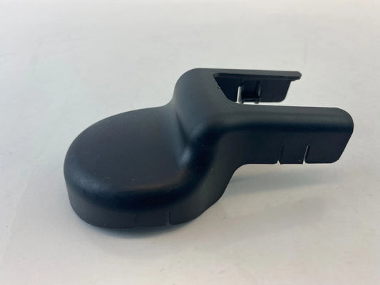 2011-2016 HYUNDAI ELANTRA FRONT SEAT RIGHT SIDE TRACK END COVER TRIM CAP OEM
