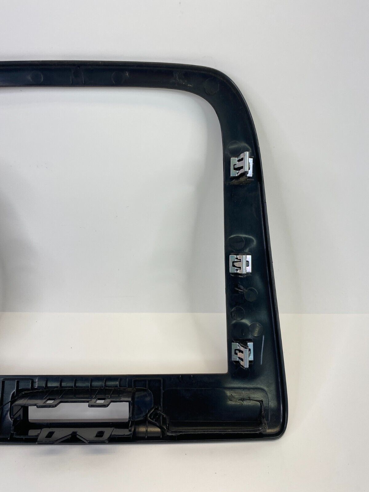 2006-2013 Chevrolet Chevy Impala Center Dash Radio Surround Bezel Trim 15803854