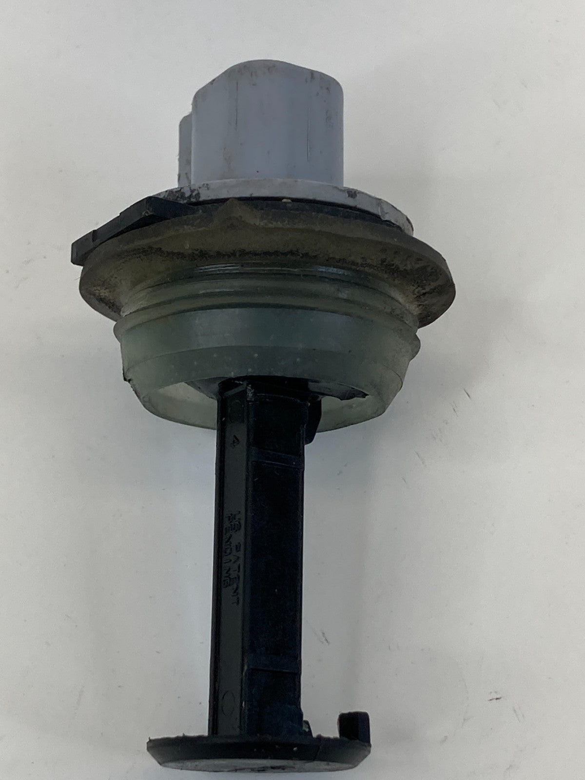 2005-2008 Dodge Magnum Windshield Washer Fluid Reservoir Low Level Sensor