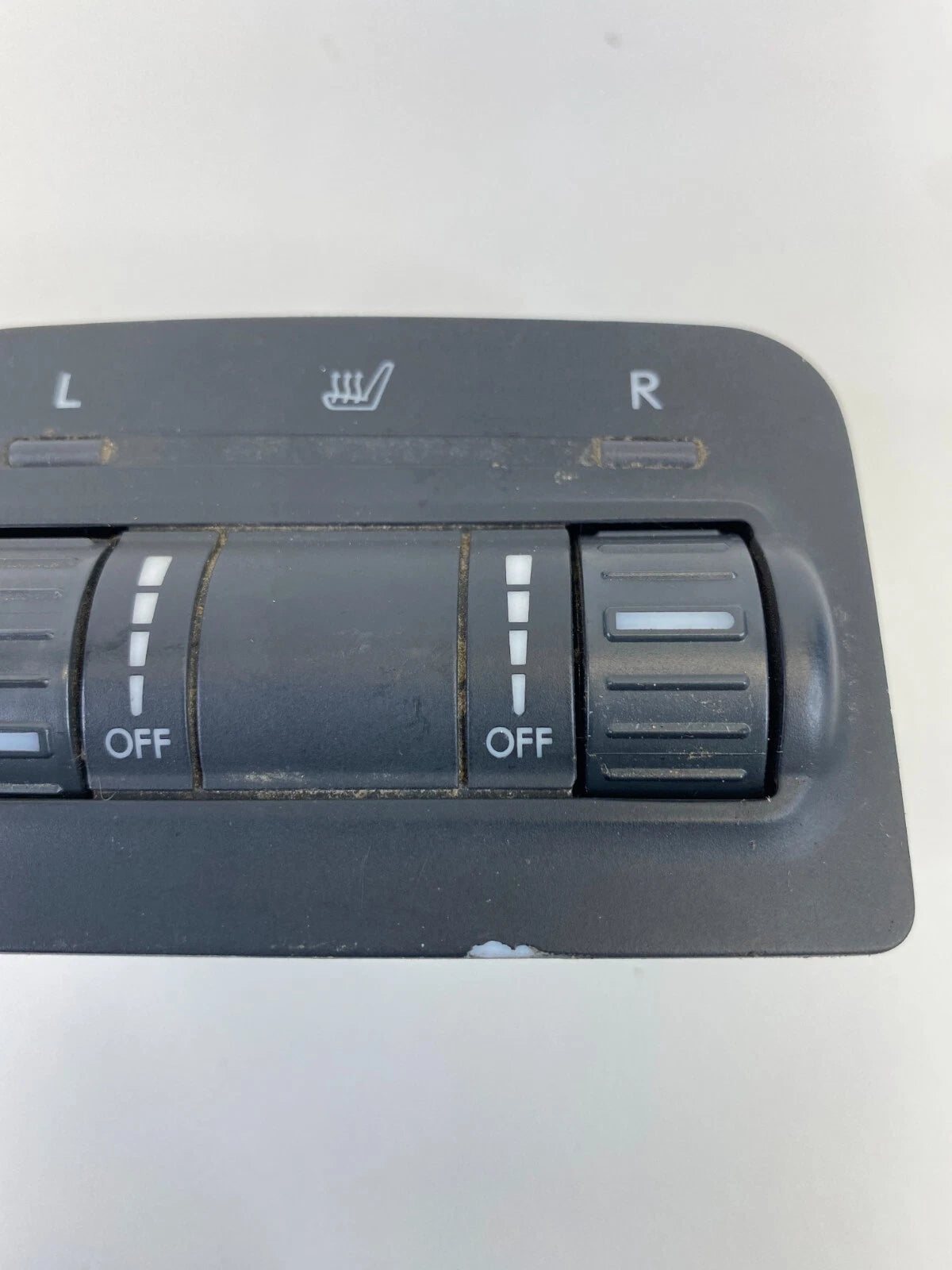 2005-2009 SUBARU OUTBACK FRONT HEATED SEAT CONTROL SWITCH BUTTON BLACK OEM