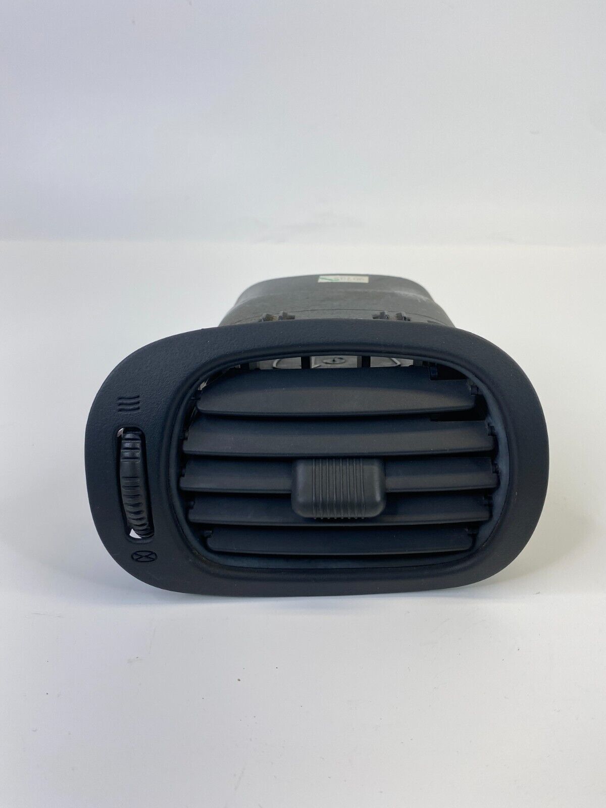 04-07 Chrysler Town & Country Left Driver Side Dash AC Air Vent 0S091TRMAA OEM