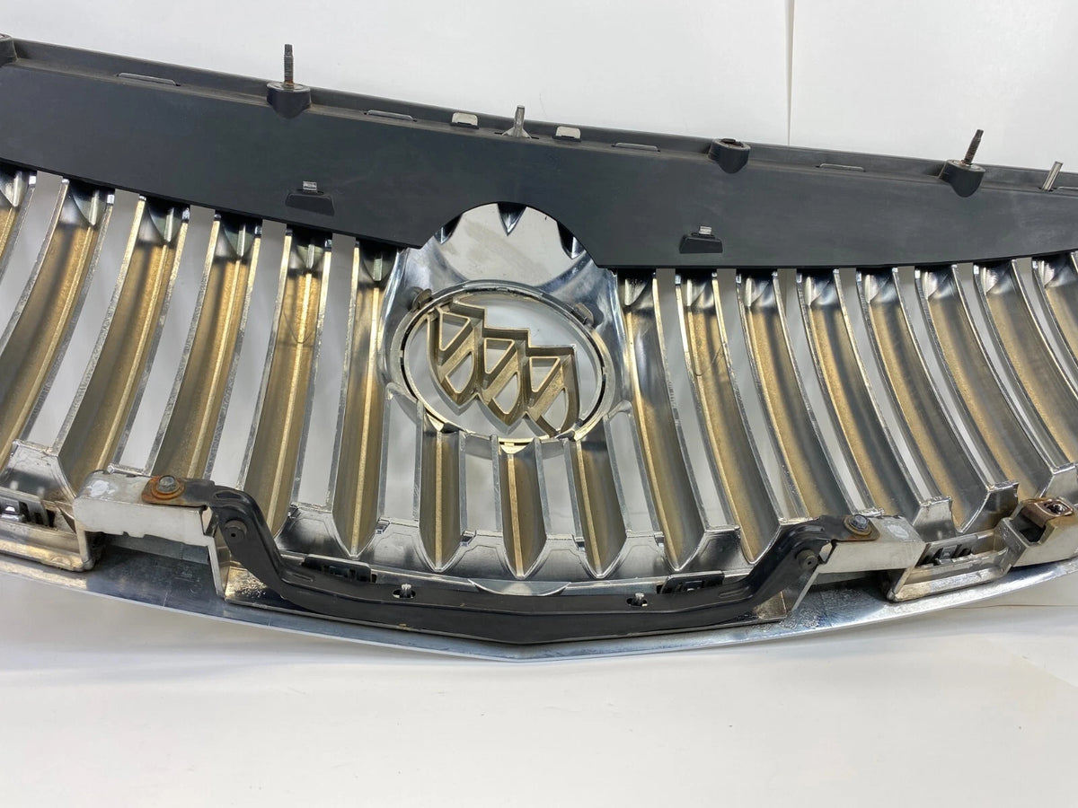 2008-2012 BUICK ENCLAVE FRONT BUMPER CENTER GRILL GRILLE ASSEMBLY 15297923 OEM
