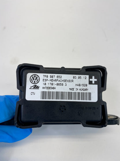 2011 2012 Volkswagen Touareg Yaw Rate Sensor Control Module 7P0-907-652 OEM