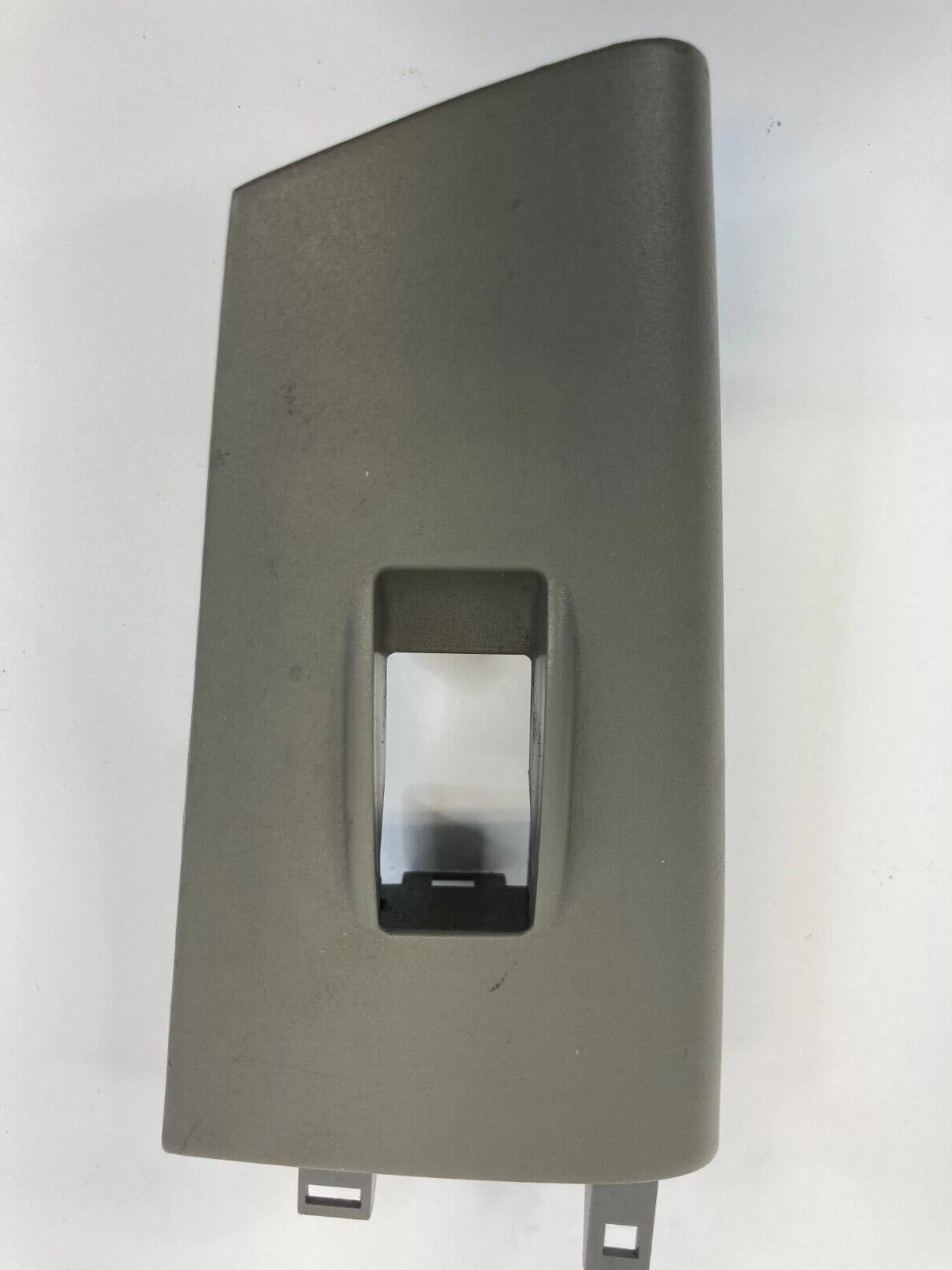 2003-2008 TOYOTA COROLLA REAR LEFT DOOR WINDOW SWITCH TRIM BEZEL 74272-02050-A