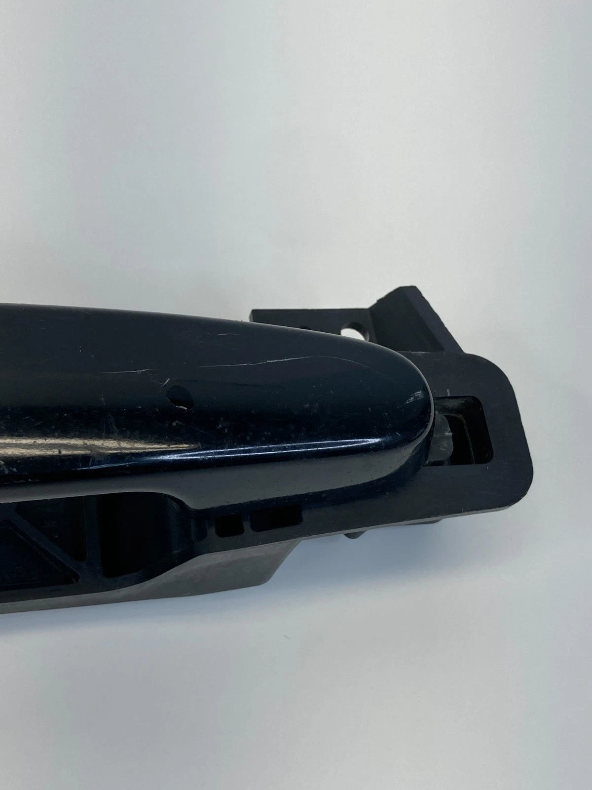 2013-2019 Ford Police Interceptor Sedan RR LH Side Exterior Door Handle Assembly