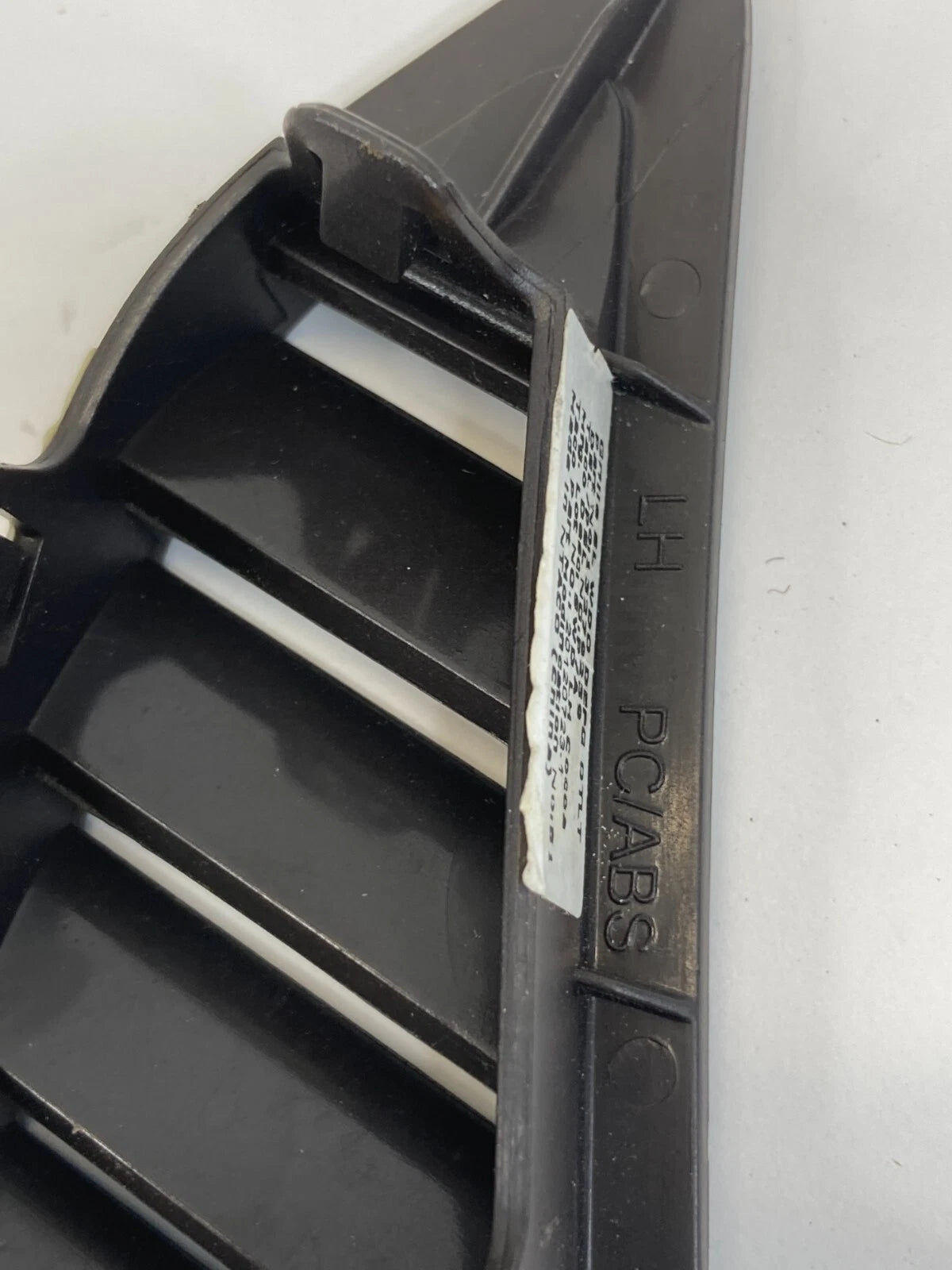 11-17 BUICK REGAL LEFT DRIVER SIDE DASH AC AIR VENT DEFROSTER GRILLE 13279239