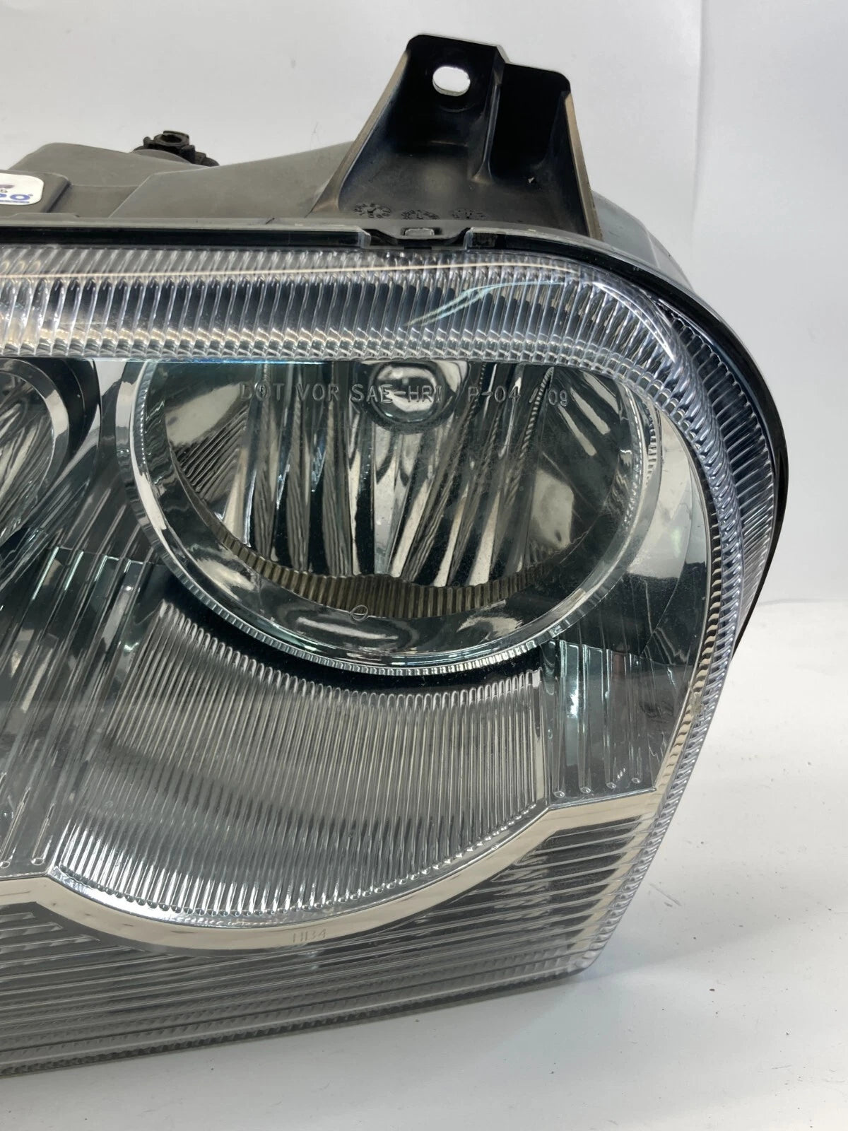 2005-2010 CHRYSLER 300 LEFT DRIVER SIDE HEADLIGHT HEADLAMP HALOGEN AFTER MARKET